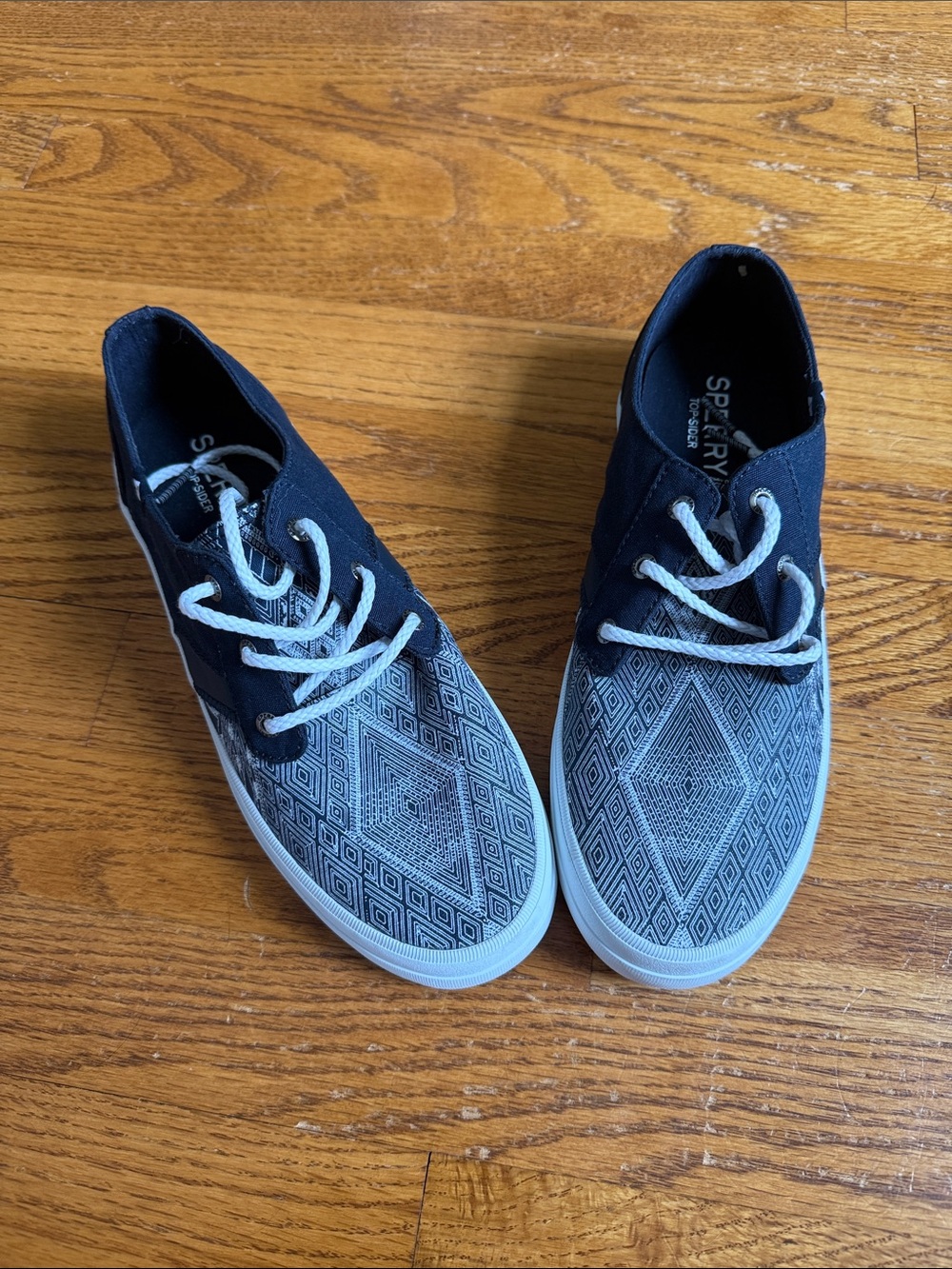 Sperry Top-Sider Crest Rider Native Lace Up Women’s Sneaker Shoes